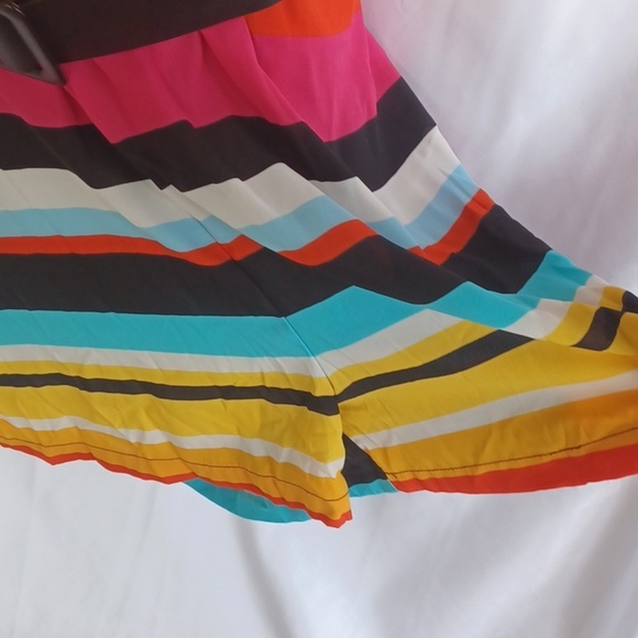 New York & Co Belted romper black/yellow/red/pink sz XXL New with tags - Picture 3 of 7